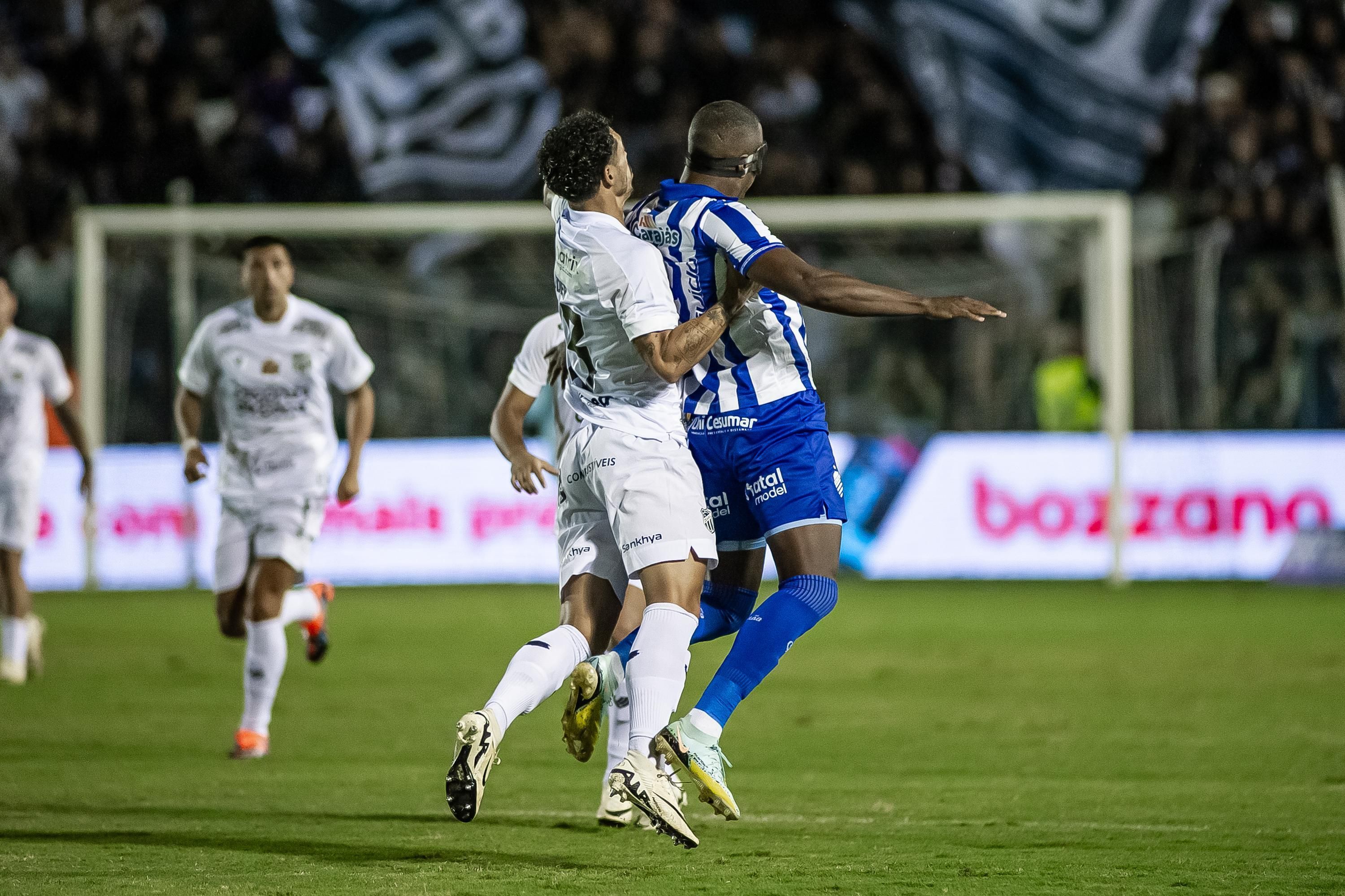 Ceará vence o CSA com golaço e soma primeiros pontos na Copa do Nordeste