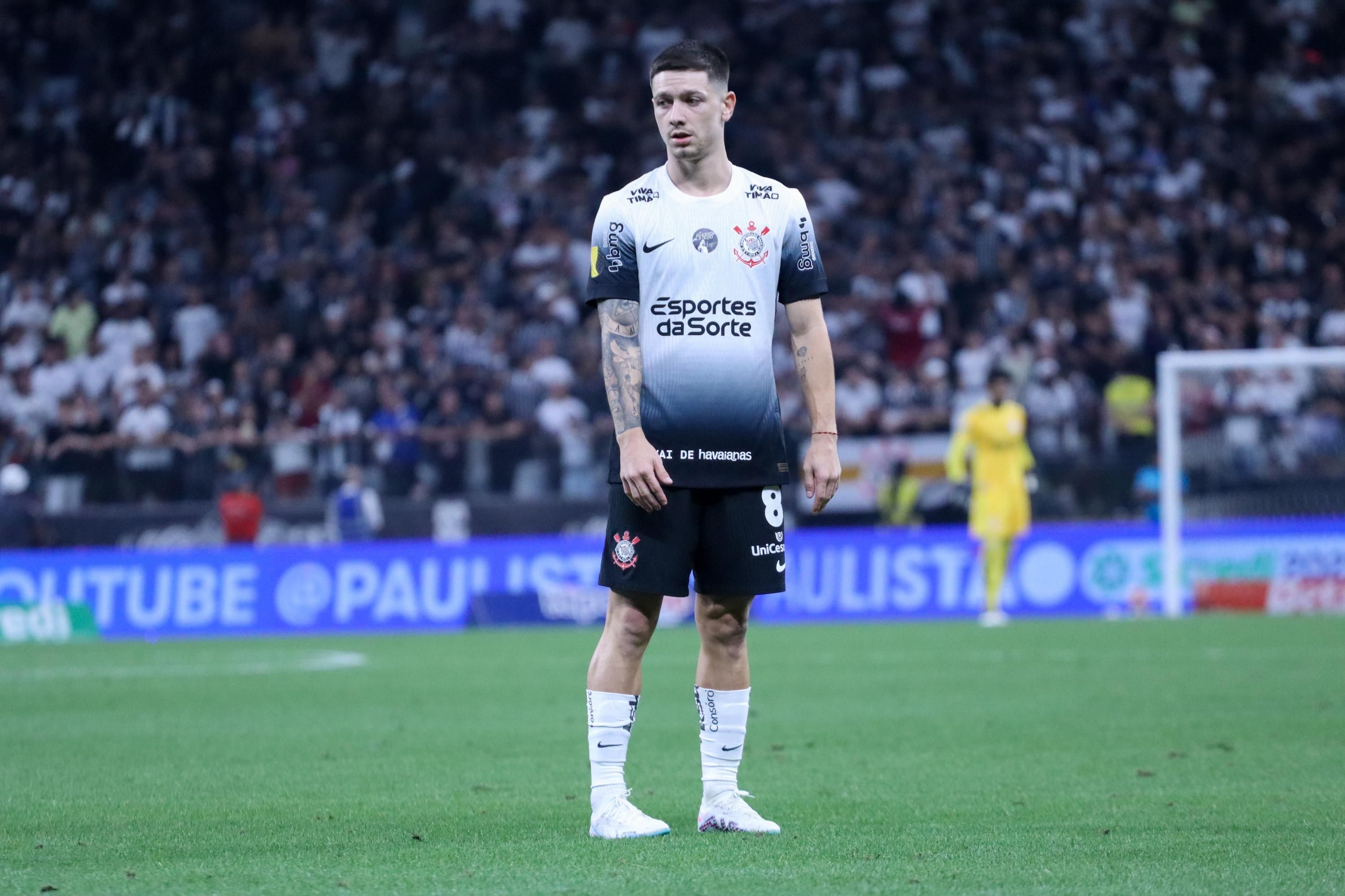 No retorno de Garro, Corinthians marca no fim e vence o São Bernardo