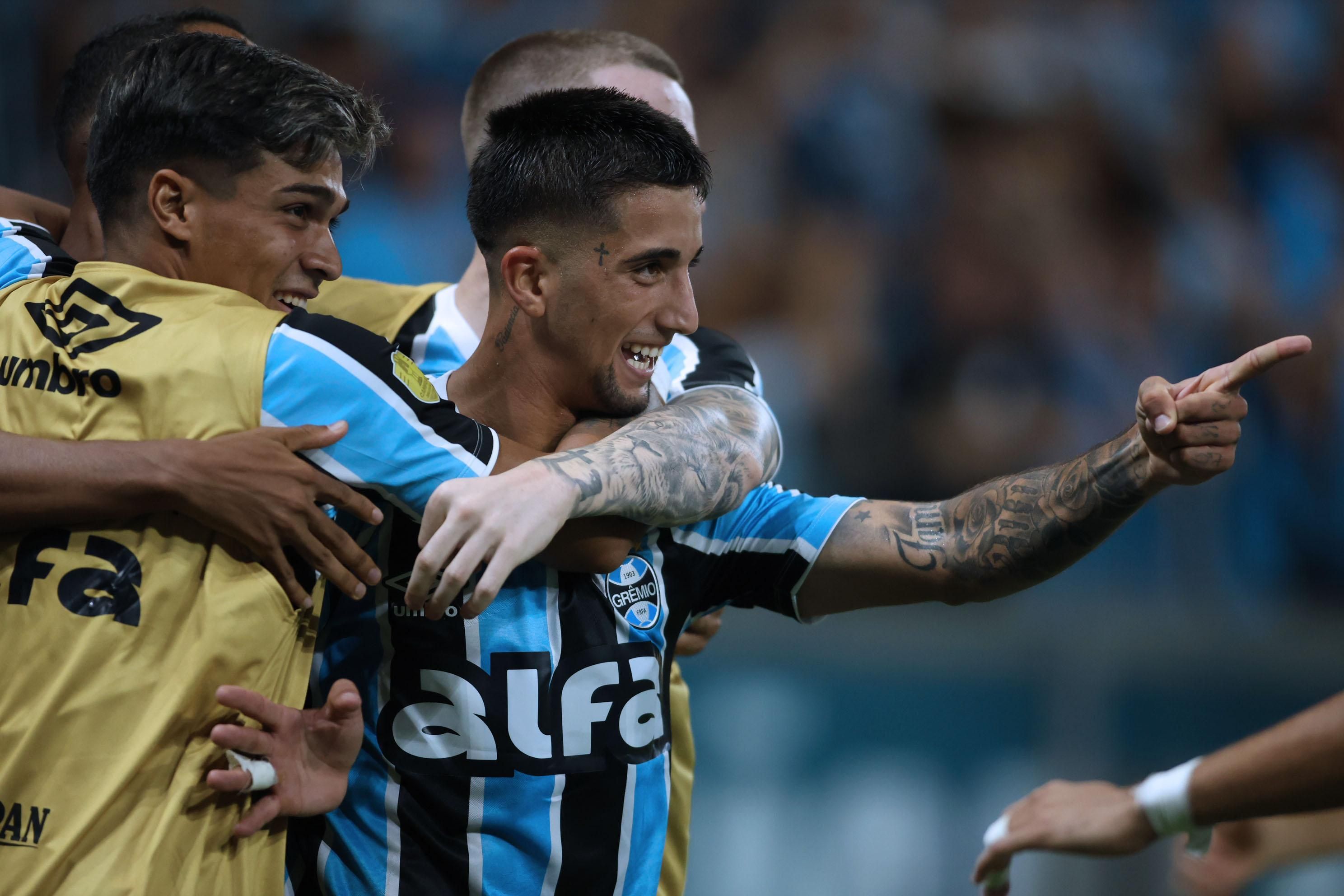 Grêmio vence Juventude e sai na frente na semi do Campeonato Gaúcho