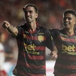 Com português decisivo, Sport vence CRB e se classifica na Copa do Nordeste