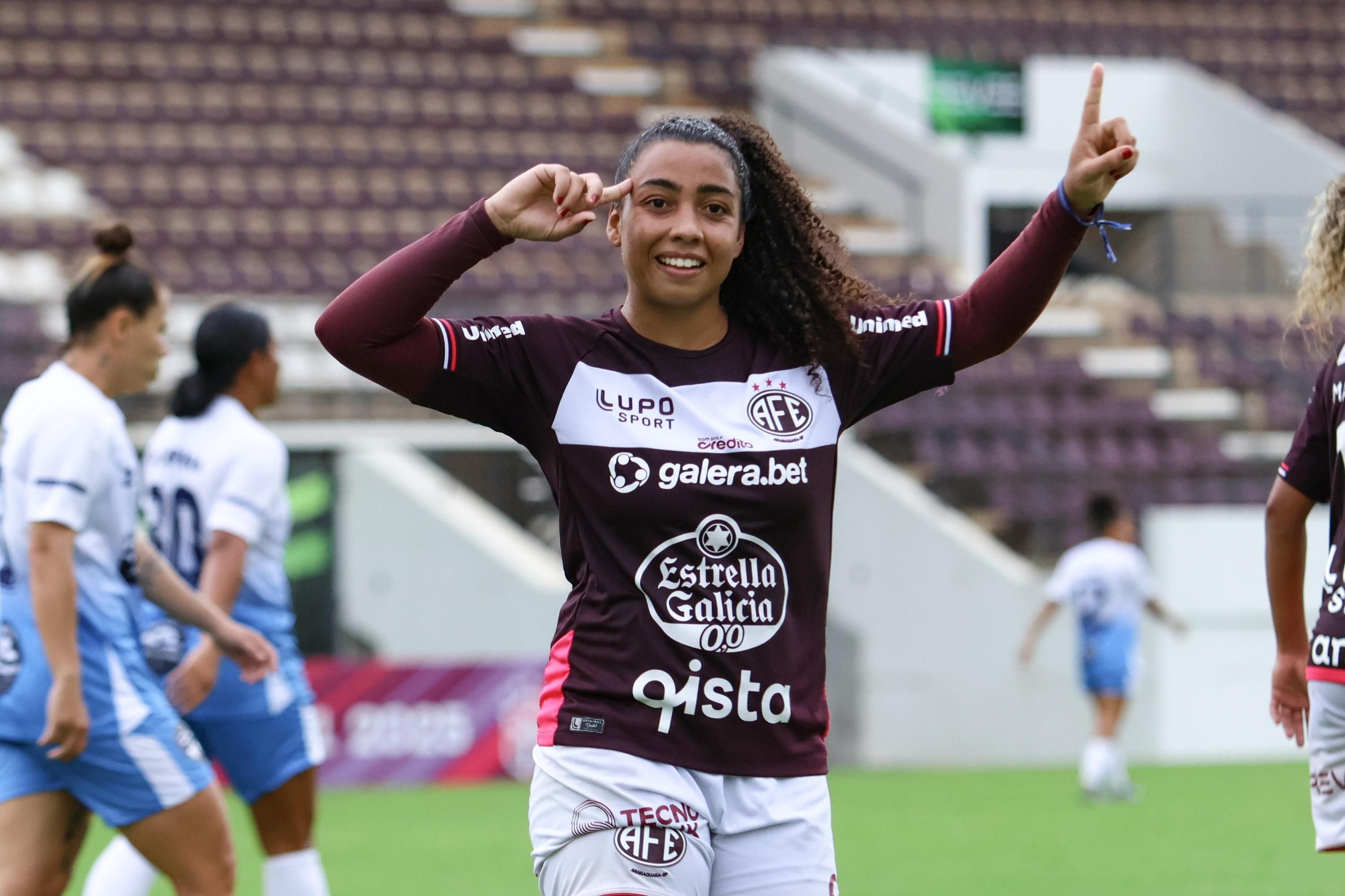 Ferroviária supera Real Brasília e segue na briga pela liderança do Brasileiro Feminino