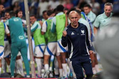 Festa do Cruzeiro após a vitória sobre o Flamengo; Gabigol, Kaio Jorge, Jardim, Cássio, Raposão e companhia foram à loucura no Mineirão