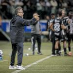 Cléber Xavier vê evolução no Santos, mas lamenta falta de eficiência contra o Ceará