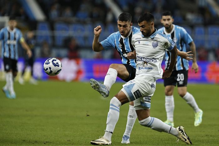 Grêmio empatou com CSA e está eliminado da Copa do Brasil Grêmio empatou com CSA e está eliminado da Copa do Brasil