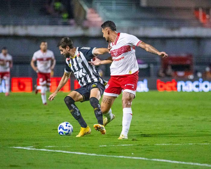 CRB levou a melhor contra o Santos na Copa do Brasil CRB levou a melhor contra o Santos na Copa do Brasil
