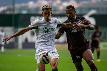 América e Ferroviária se enfrentaram neste sábado (7) no Independência