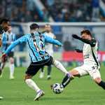 Grêmio e Corinthians empatam e perdem chance de subir na tabela do Brasileirão