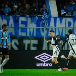 Veja o golaço de Breno Bidon no empate do Corinthians com o Grêmio