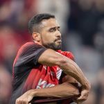 Alan Kardec defende críticas e exalta grandeza da torcida do Athletico-PR