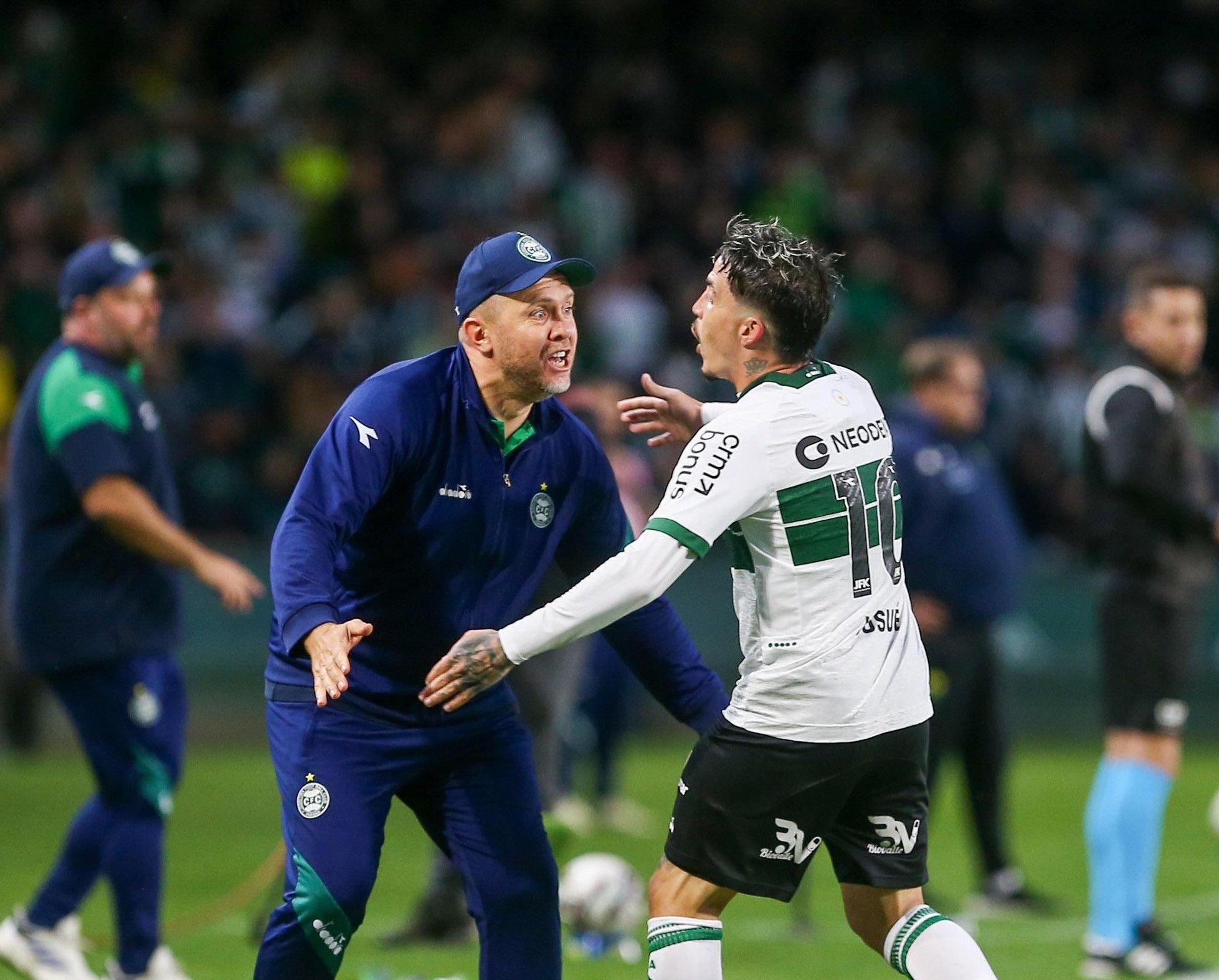 Coritiba segue invicto em casa e ganha confiança antes do clássico com o Athletico-PR