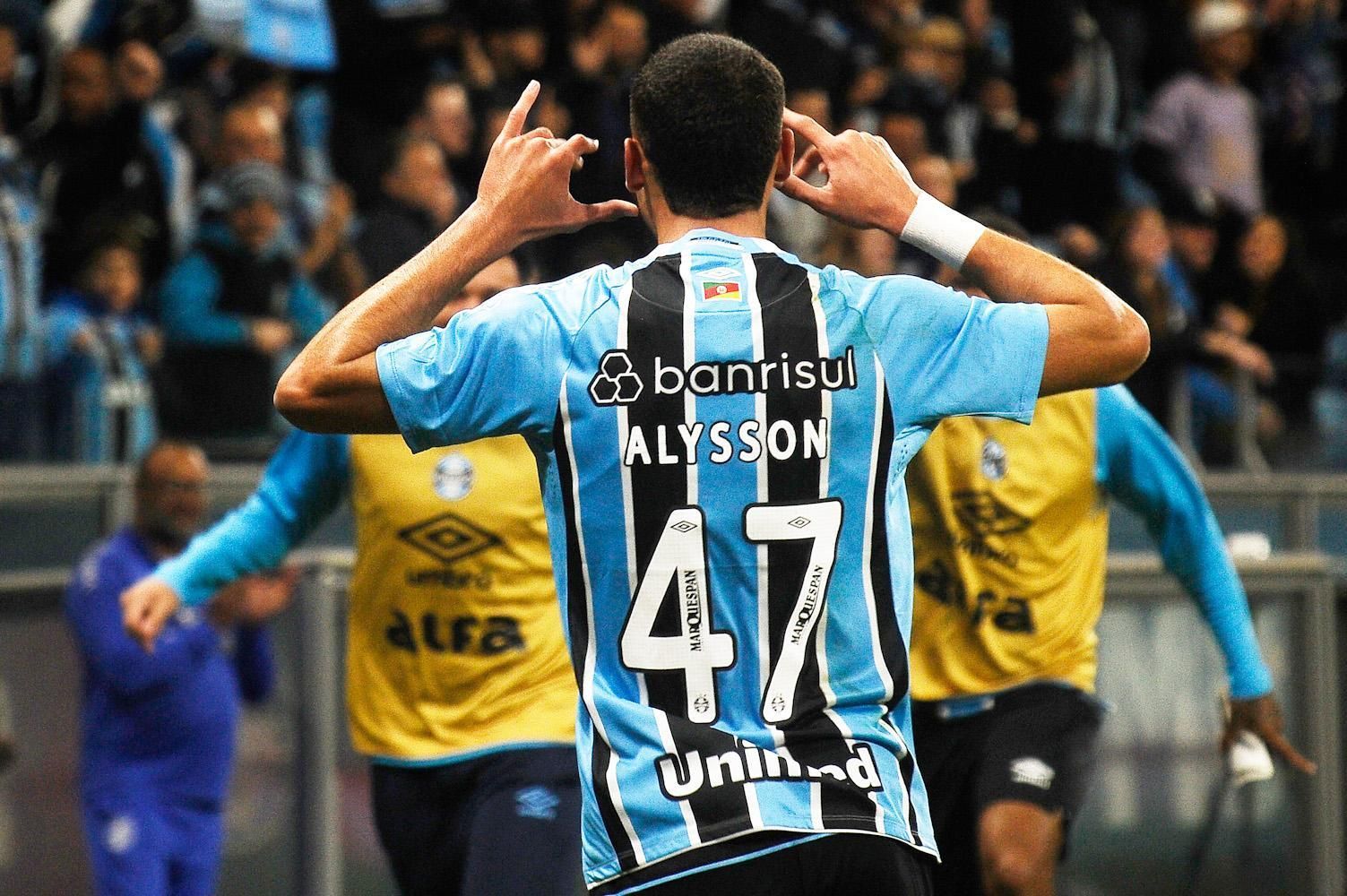 Grêmio domina São José, vence com facilidade e conquista Recopa Gaúcha