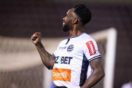 David Braga fez o gol da virada do Athletic contra a Ferroviária