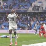 Vasco encaminha a contratação de atacante colombiano do Rennes-FRA