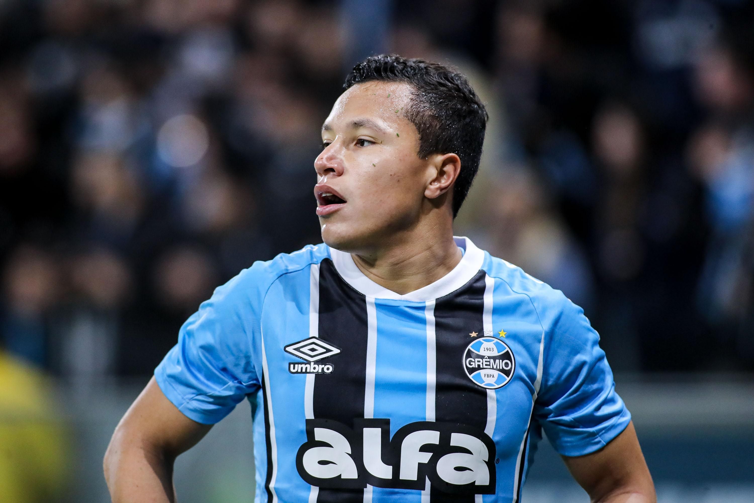 Grêmio tem dois desfalques para enfrentar Fluminense pelo Brasileirão