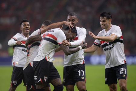 São Paulo venceu o Internacional pelo Brasileirão