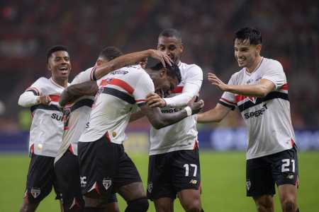 São Paulo venceu o Internacional pelo Brasileirão