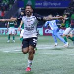 Corinthians bate Palmeiras em jogo de confusões e vai às quartas da Copa do Brasil
