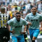 Atlético leva virada e perde para Grêmio em jogo com golaço, expulsões e 'lei do ex'