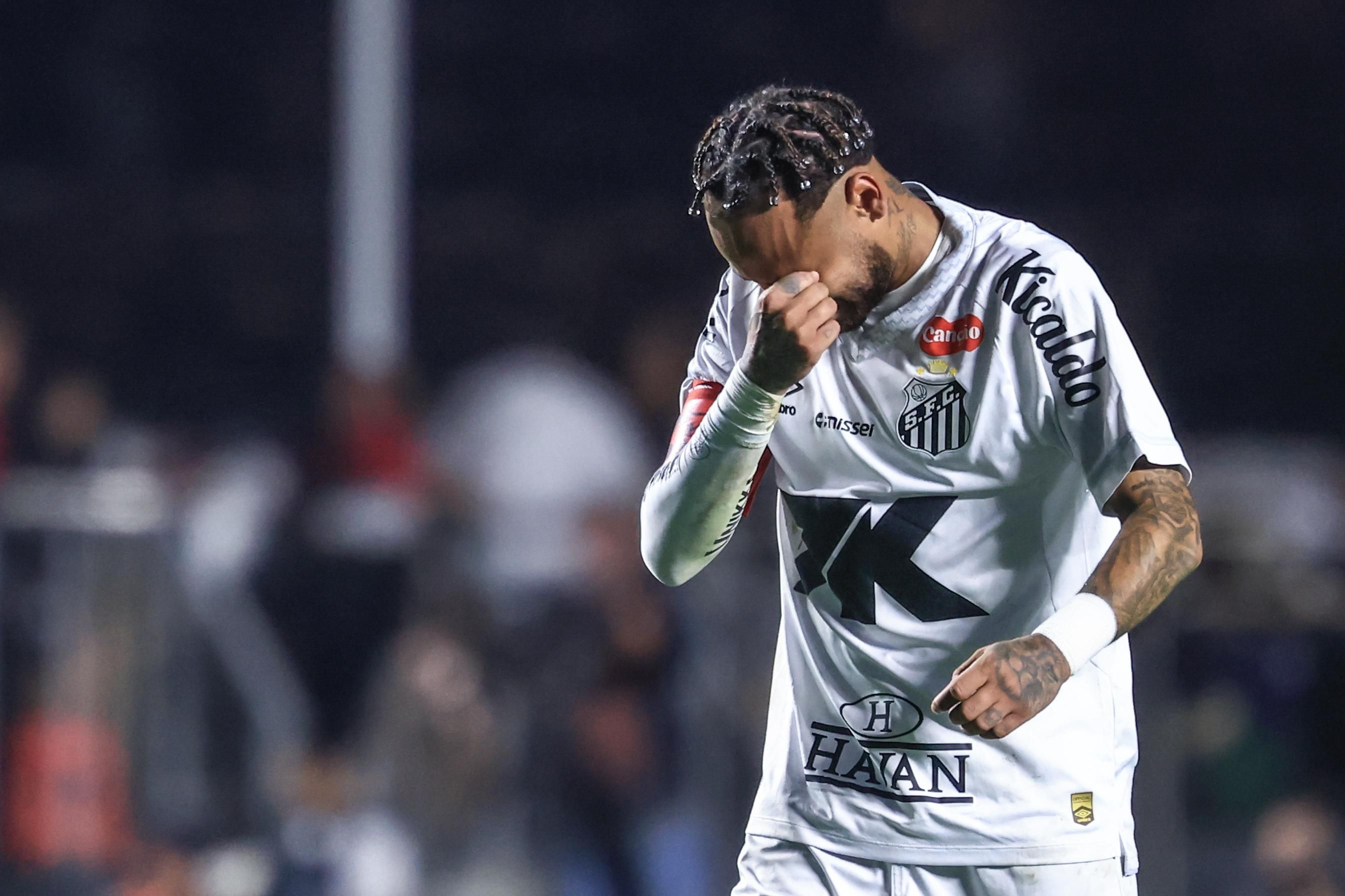 Trajano chama choro de Neymar de ‘patético’ e crava convocação para Seleção