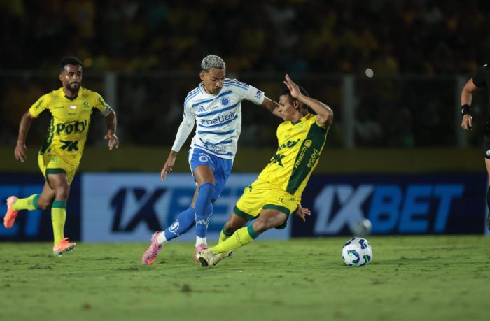 Matheus Pereira em Mirassol e Cruzeiro, pelo Campeonato Brasileiro