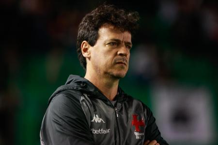Fernando Diniz detonou a postura do Vasco contra o Juventude