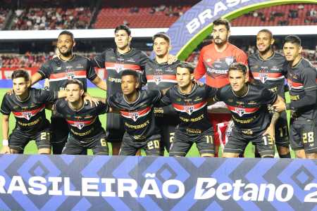 São Paulo enfrenta o Atlético neste domingo (24), no Morumbis