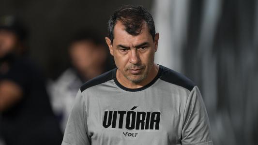 Fábio Carille antes da partida entre Vitória e Flamengo, pelo Campeonato Brasileiro
