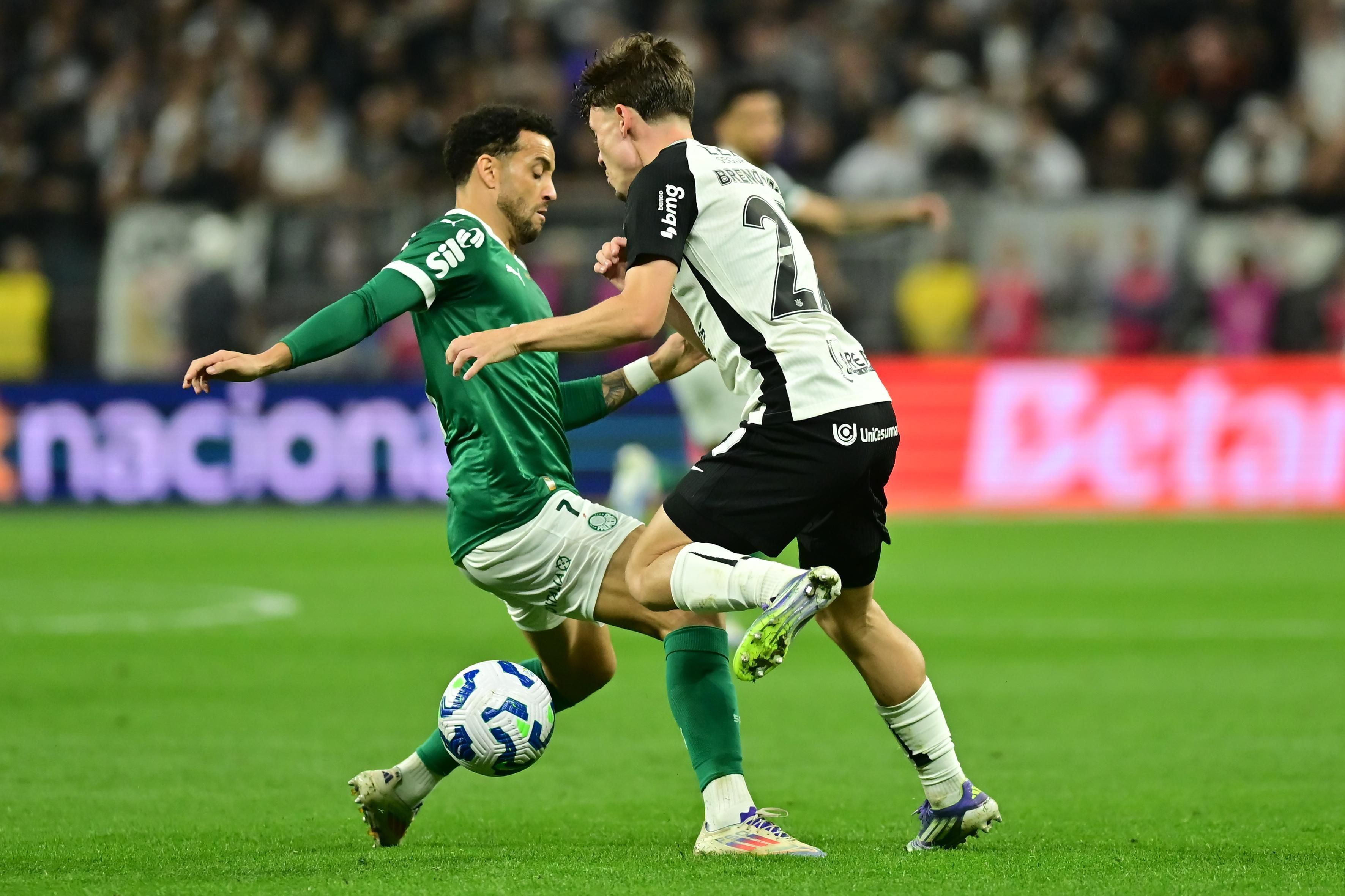 Corinthians perde titular para jogo contra o Fluminense