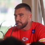 Fim de uma era? Travis Kelce se pronuncia sobre possível saída dos Chiefs em 2026