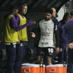 Lesão confirmada? Corinthians divulga resultado de exame de Memphis
