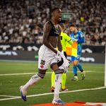 Reforço do Vasco mostra personalidade para decidir classificação na Copa do Brasil
