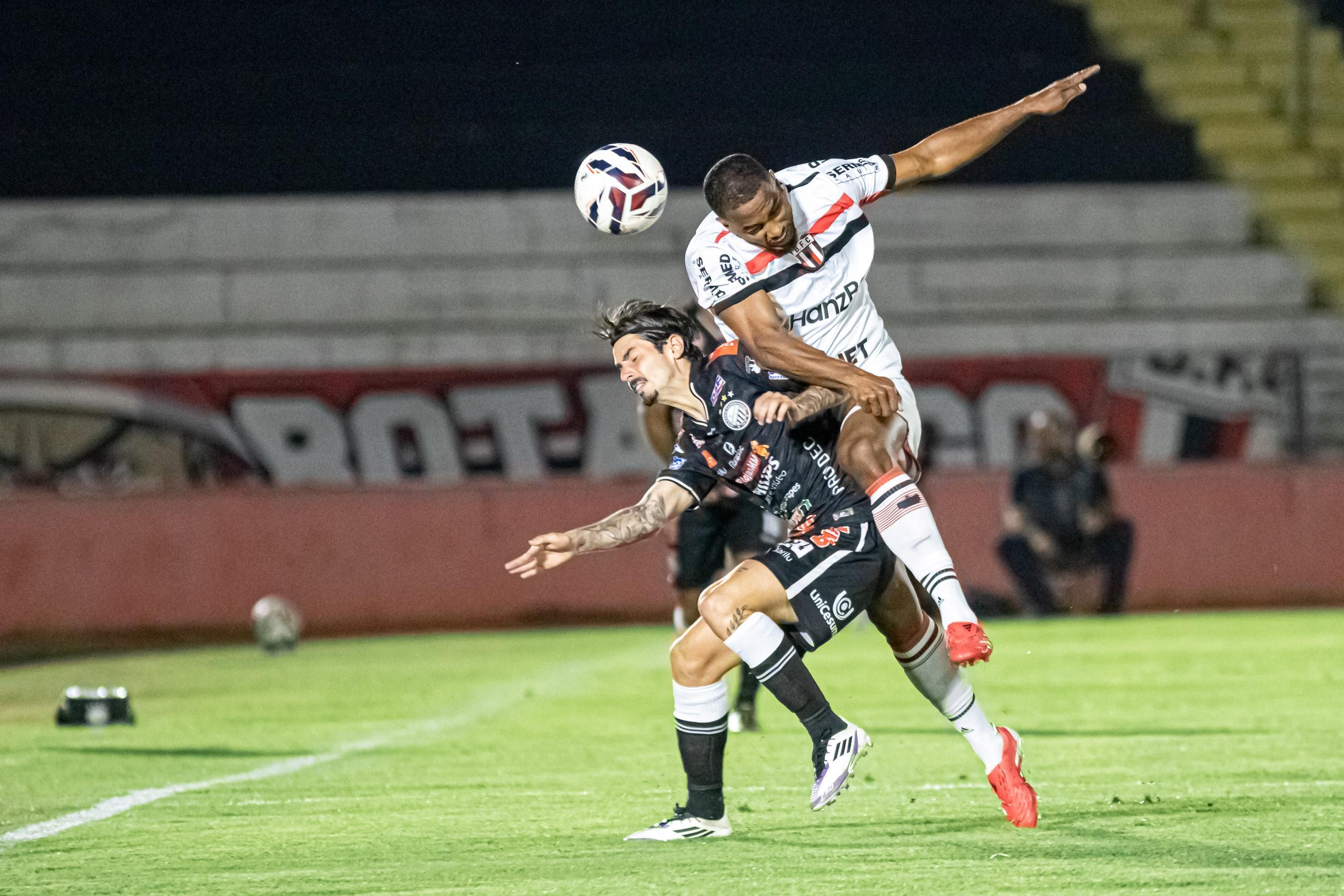 Botafogo-SP e Operário-PR empatam, e América pode deixar Z4 da Série B