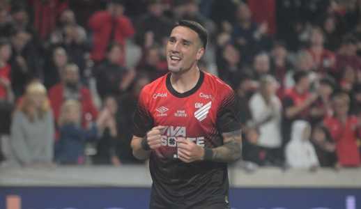 Benavídez é titular absoluto do Athletico-PR