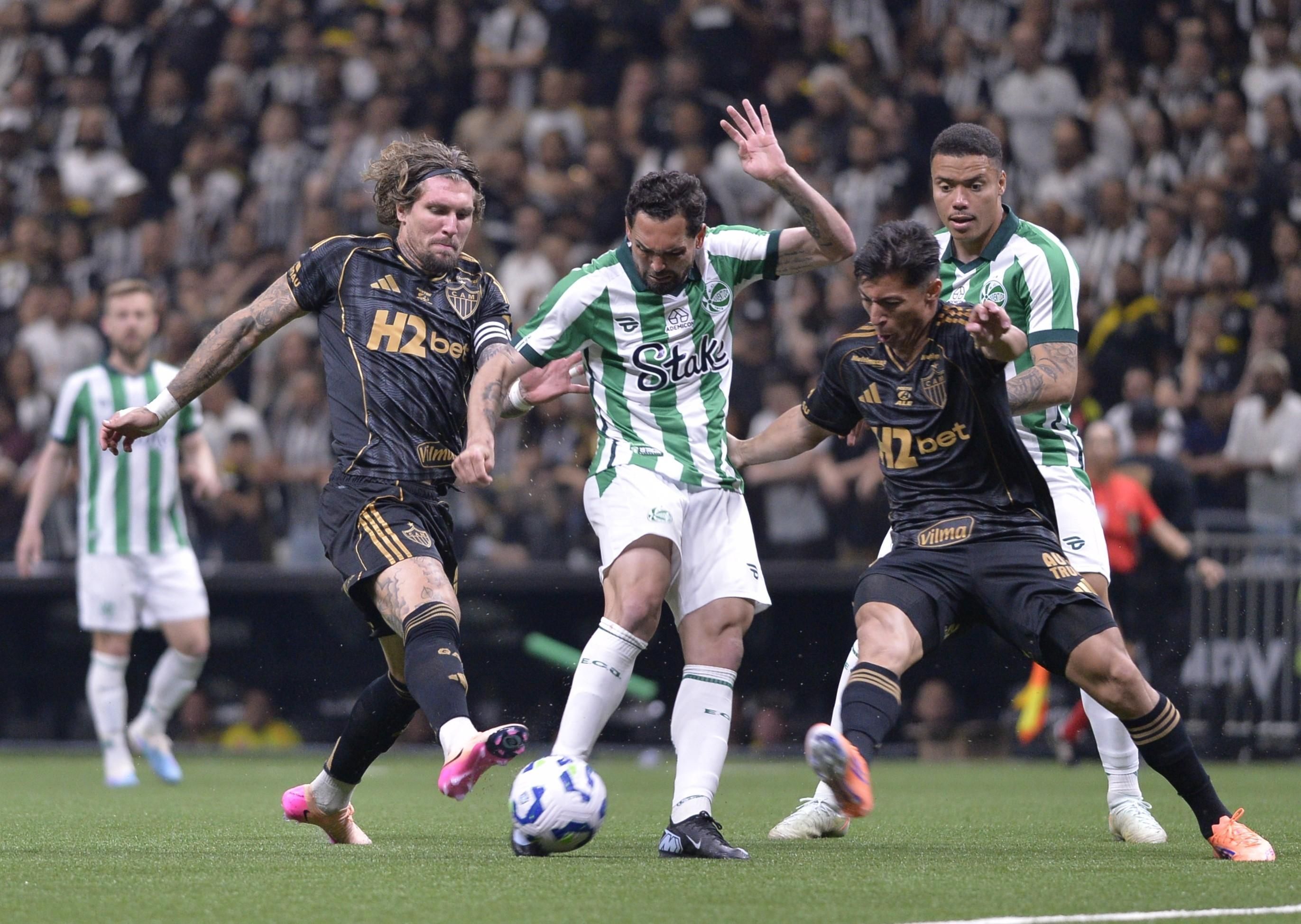 Atlético perde titular para jogo contra o Fluminense pelo Brasileirão