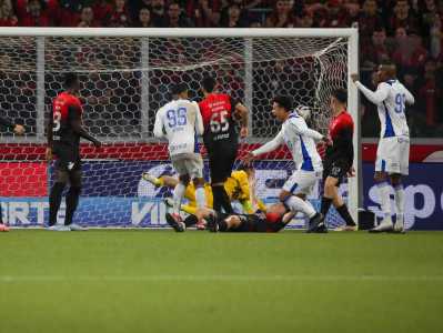 Avaí abriu o placar no empate com o Athletico-PR nessa terça-feira (15), pela Série B