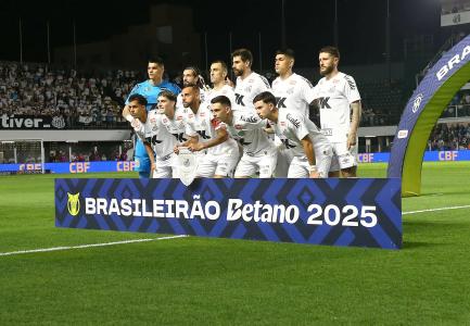 Santos dominou o Corinthians na noite desta quarta-feira (15)