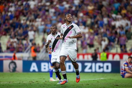 Rayan, do Vasco, marcou contra o Fortaleza, nesta quarta-feira (15), no Castelão