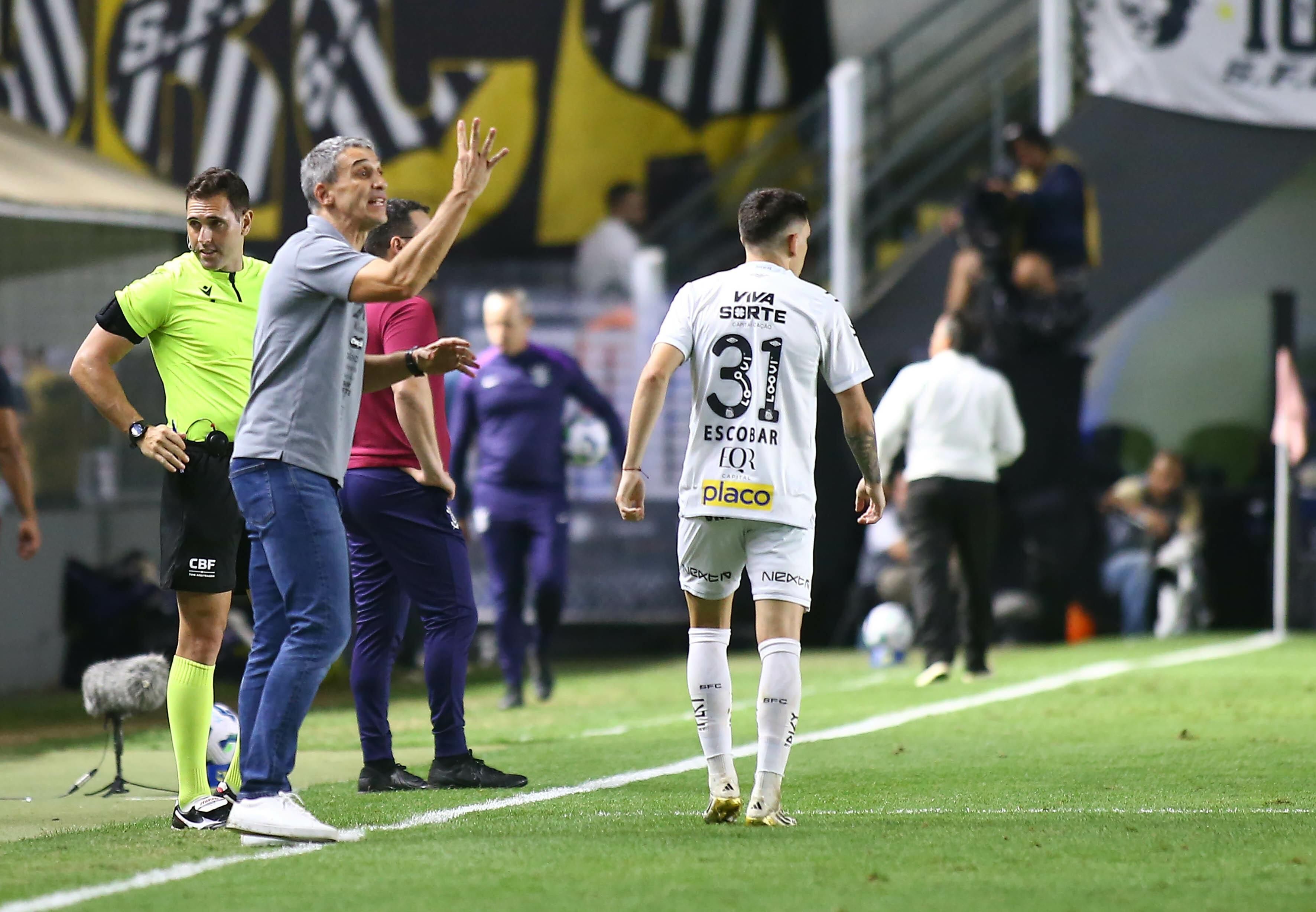 Vojvoda revela diferencial do Santos para vencer Corinthians na Vila