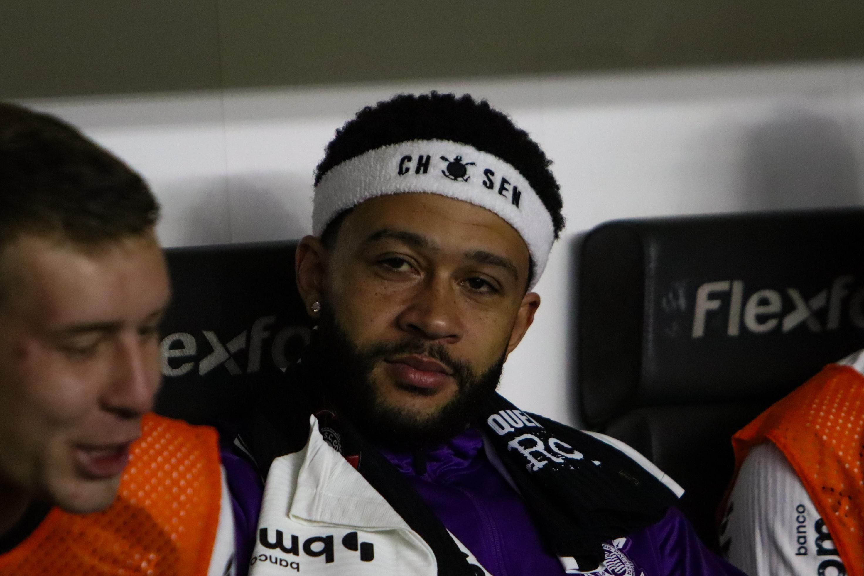 Veja as condições de Memphis e Garro para Corinthians x Atlético