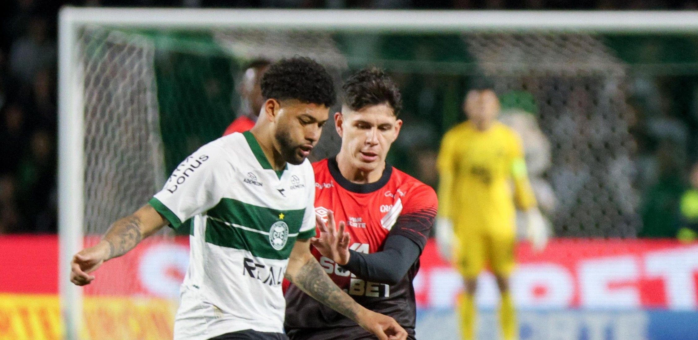 Athletico-PR perde titulares contra Coritiba e tem desfalques para encarar Amazonas