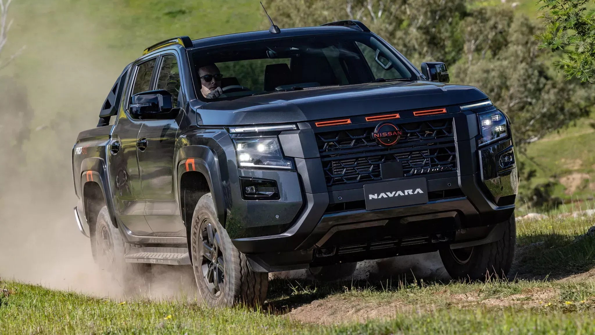 Nova Nissan Frontier baseada na Mitsubishi Triton é revelada, mas não virá ao Brasil