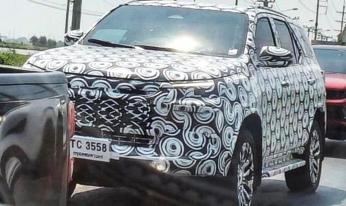 Flagra Toyota SW4 2027