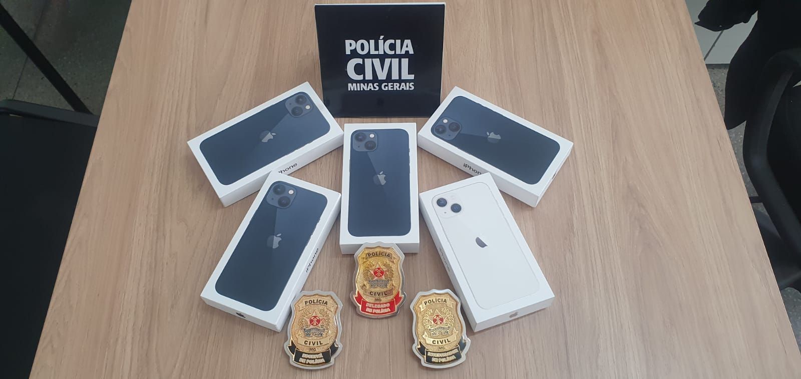 Funcionário de loja é preso por fazer compras com dados de clientes