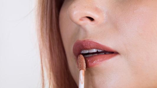 labios brilho labial