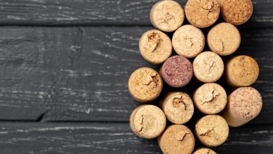 Rolhas de vinhos podem te render dinheiro