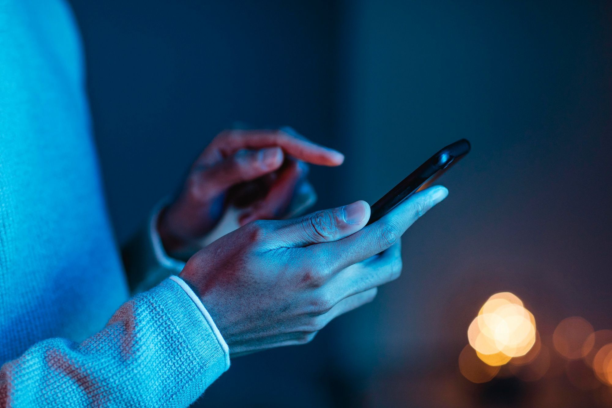 MG registra mais de 70 mil infrações de trânsito pelo uso de celular ao volante
