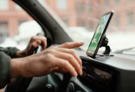 Motoristas da Uber denunciam problemas para sacar dinheiro do app: ‘não consigo trabalhar’