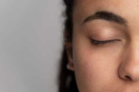 olhos fechados