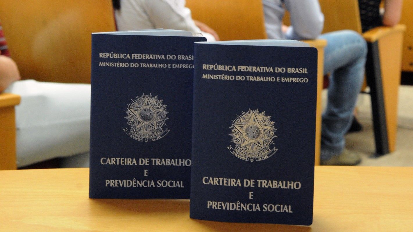 7 a cada 10 municípios mineiros têm saldo positivo de criação de vagas em 2023. Veja ranking