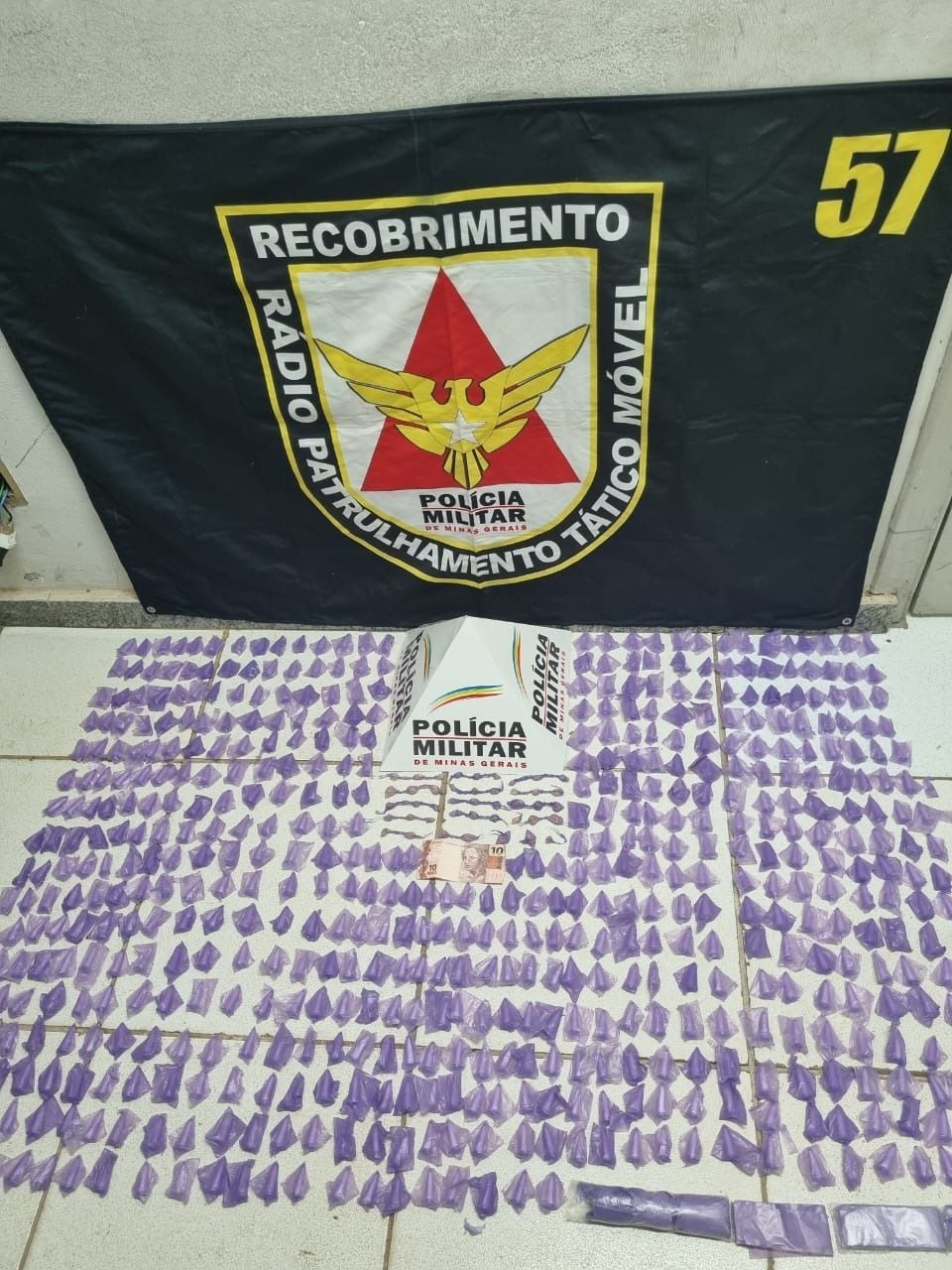 PM faz grandes apreensões de drogas em Alfenas